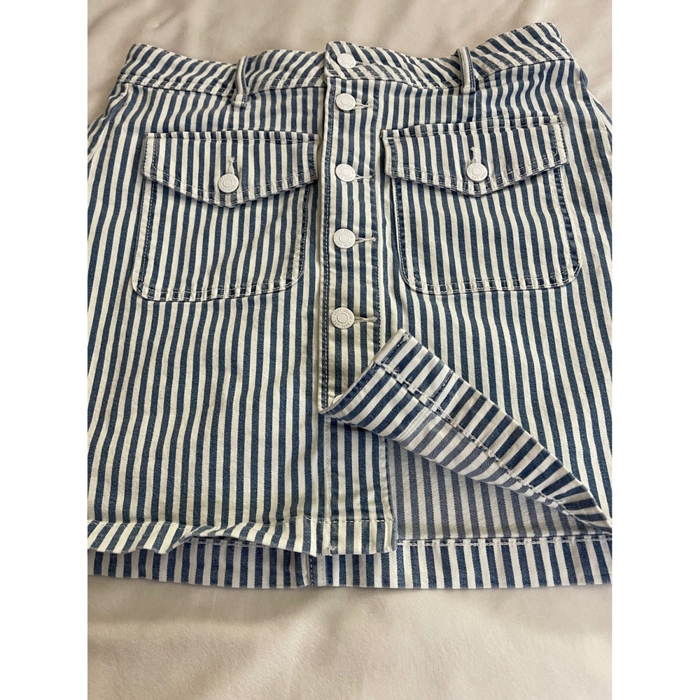 LOFT Denim Mini Skirt Womens 8 Blue White Striped Button Front Utility Pocket - Picture 7 of 9